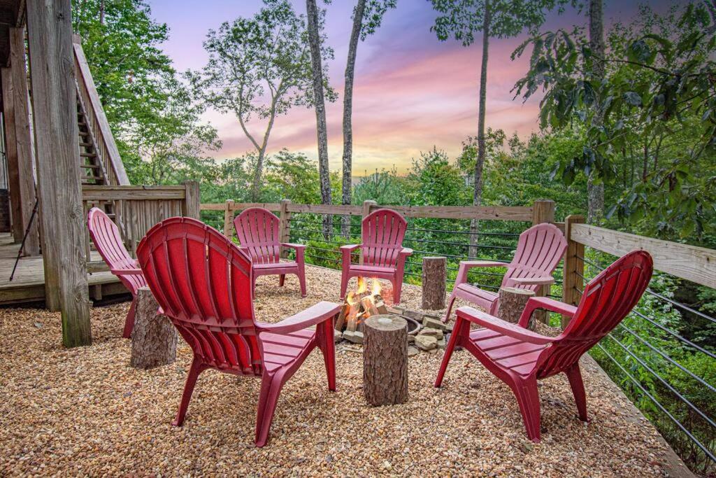 Cherry Log Summit Cabin By Bk Stays - Family Friendly - Playground - Game Room - Jacuzzi - Amazing Mountain Views Екстер'єр фото